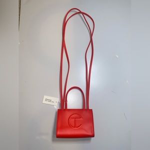 Red Telfeezy!